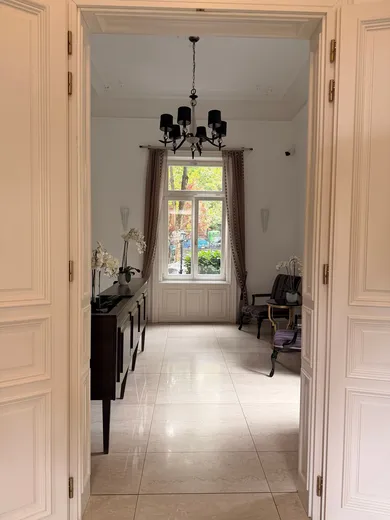 Na prenájom 4-izbový byt, 180 m², Bratislava-Staré Mesto, Hlboká cesta