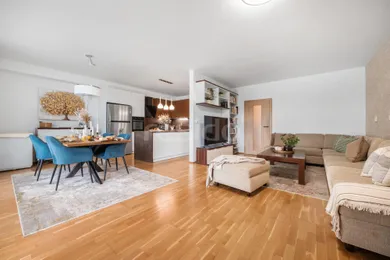 Na predaj 4-izbový byt, 124 m², Bratislava-Karlova Ves, Staré Grunty