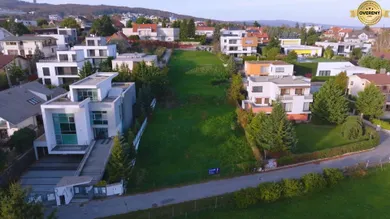 Na predaj pozemok, 500 m², Bratislava-Nové Mesto, Vosková