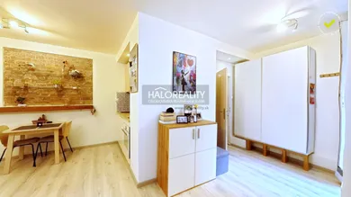 Na predaj 1-izbový byt, 30 m², Bratislava-Staré Mesto