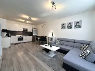 Na prenájom 2-izbový byt, 53 m², Malacky, Cesta Mládeže