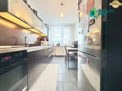 Mieszkania na sprzedaż, 3-pokojowe, Čadca · €174 900