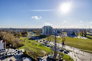 Na predaj 4-izbový byt, 148 m², Bratislava-Ružinov, Plynárenská