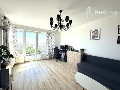 Byty na prenájom 3-izbový, Bratislava-Ružinov · €1 000