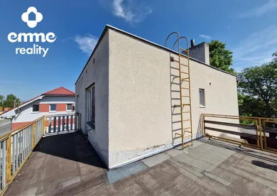 Na predaj 5-izbový dom, 300 m², Topoľníky, Hlavná