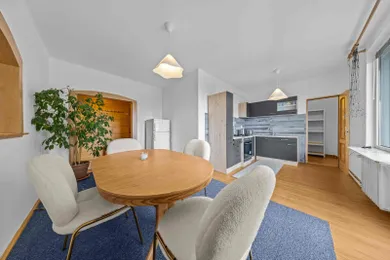 Na predaj 4-izbový byt, 102 m², Bratislava-Staré Mesto