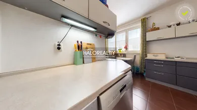 Na predaj 3-izbový byt, 65 m², Rimavská Sobota