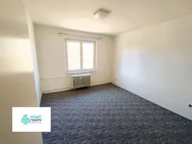 Na prenájom 2-izbový byt, 55 m², Zvolen, Prachatická