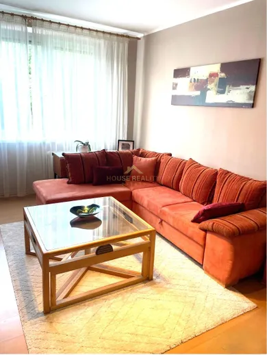 Na prenájom 3-izbový byt, 69 m², Bratislava-Ružinov, Muškátová