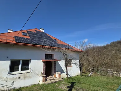 Na predaj rekreačný dom, 598 m², Vyhne