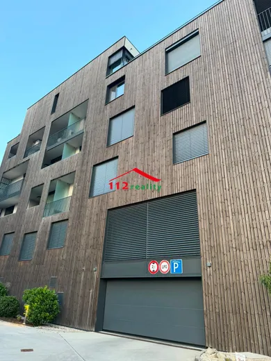 Na prenájom 3-izbový byt, 114 m², Bratislava-Staré Mesto