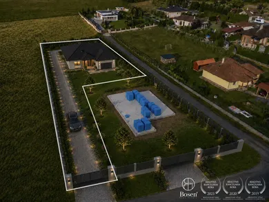 Na predaj pozemok, Ratka