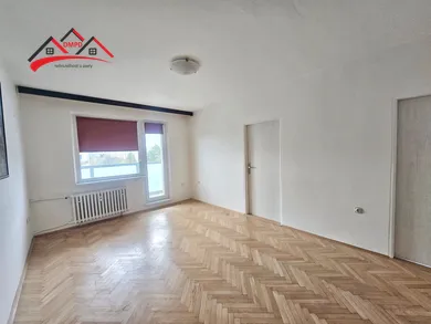 Byty na predaj 3-izbový, Prievidza · €113 500