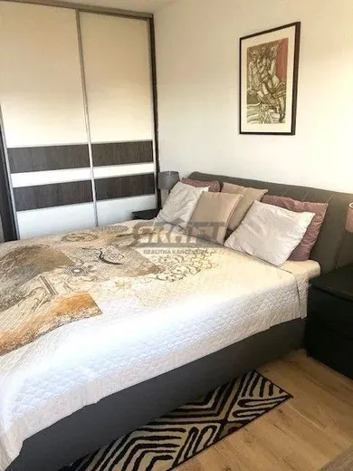 Na predaj 3-izbový byt, 69 m², Bratislava-Nové Mesto, Kyjevská