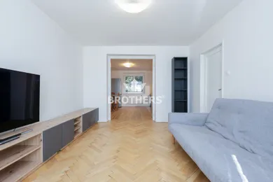 Mieszkania na wynajem, 2-pokojowe, Bratislava-Rača · €650