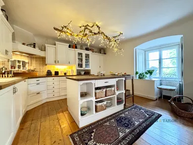 Na prenájom 1-izbový byt, 422 m², Bratislava-Staré Mesto, Bottova