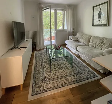 Na prenájom 3-izbový byt, 77 m², Bratislava-Ružinov