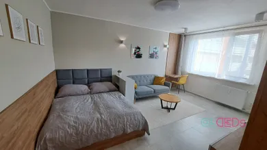Na prenájom byt v Bratislava-Karlova Ves · €700 · Dokončené