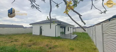 Domy na sprzedaż, 4-pokojowe, Topoľnica · €255 000