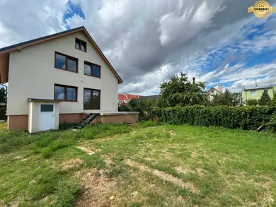 Domy na predaj 5-izbový, Stupava · €390 000