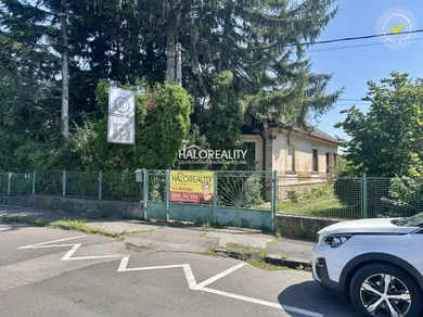 Na predaj dom, 300 m², Prievidza