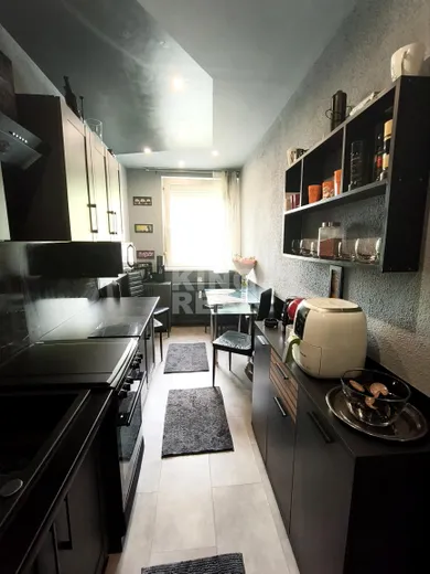 Na predaj 3-izbový byt, 61 m², Nové Zámky, Šoltésovej