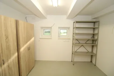 Na prenájom 3-izbový byt, 76 m², Piešťany, Vajanského