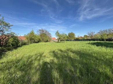 Na predaj pozemok, Budmerice, Ul. Červenej  Armády