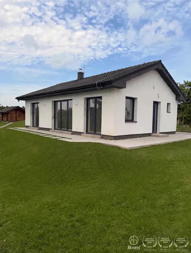 Domy na sprzedaż, 3-pokojowe, Hviezdoslavov · €355 000