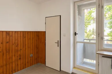 Na predaj 4-izbový byt, 86 m², Bratislava-Staré Mesto, Kozia