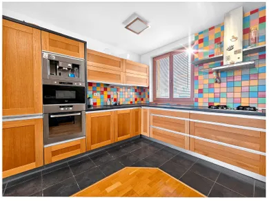 Na prenájom 3-izbový byt, 94 m², Banská Bystrica, Jilemnického