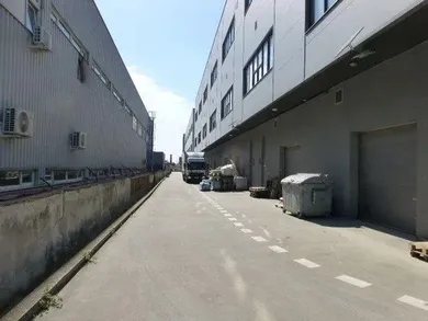 Na prenájom objekt, Bratislava-Nové Mesto, Stará Vajnorská