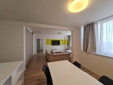 Mieszkania na wynajem, 2-pokojowe, Bratislava-Ružinov · €1200