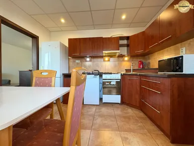Na predaj 2-izbový byt, 67 m², Levice