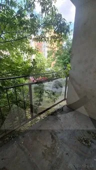 Na predaj 1-izbový byt, 35 m², Komárno, Gen.Klapku