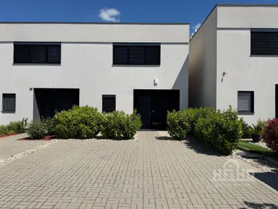 Na predaj dom, 117 m², Hviezdoslavov, Mätová ulica