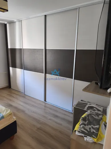 Na predaj 5-izbový dom, 240 m², Veľký Meder, Tichá 130