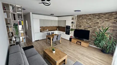Квартиры в аренду, 3-комнатные, Bratislava-Ružinov · €1 290