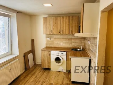 Na predaj byt v Handlová · €49 990 · Čiastočná rekonštrukcia