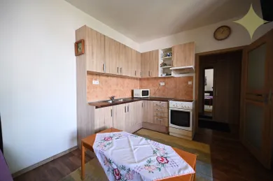Na predaj 1-izbový byt, 38 m², Topoľčany, Streďanská