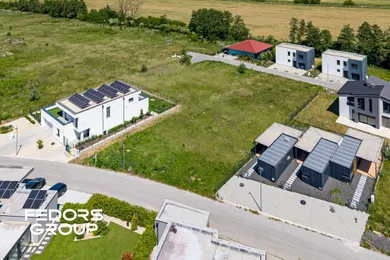 Na predaj pozemok, 834 m², Šajdíkove Humence