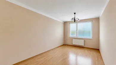 Mieszkania na sprzedaż, 2-pokojowe, Levice · €140 000