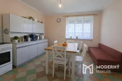 Na predaj dom, 158 m², Dežerice, -