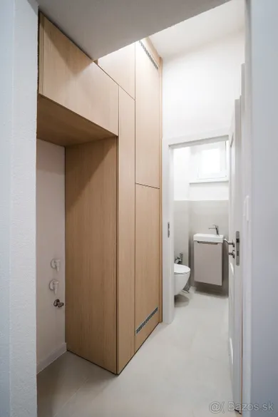 Na predaj 3-izbový byt, 83 m², Nitra