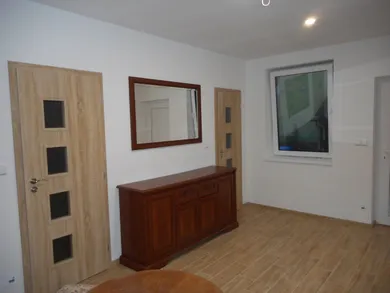 Na prenájom 5-izbový dom, 100 m², Trenčianska Teplá, Športovcov