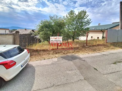Działki na sprzedaż, Košice-Krásna · €105 000