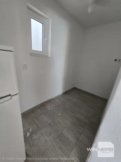 Na predaj 5-izbový dom, 120 m², Beharovce