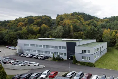 Na prenájom objekt, 100 m², Nová Dubnica, Trenčianska