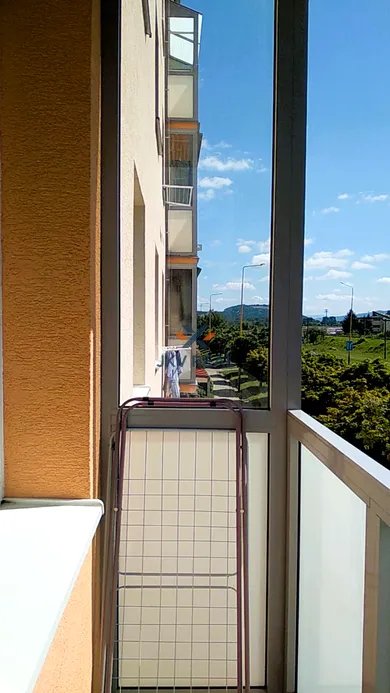 Na predaj 2-izbový byt, 52 m², Humenné