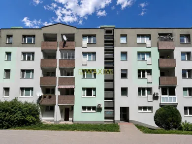 Na predaj byt v Bratislava-Karlova Ves · €209 900 · Čiastočná rekonštrukcia